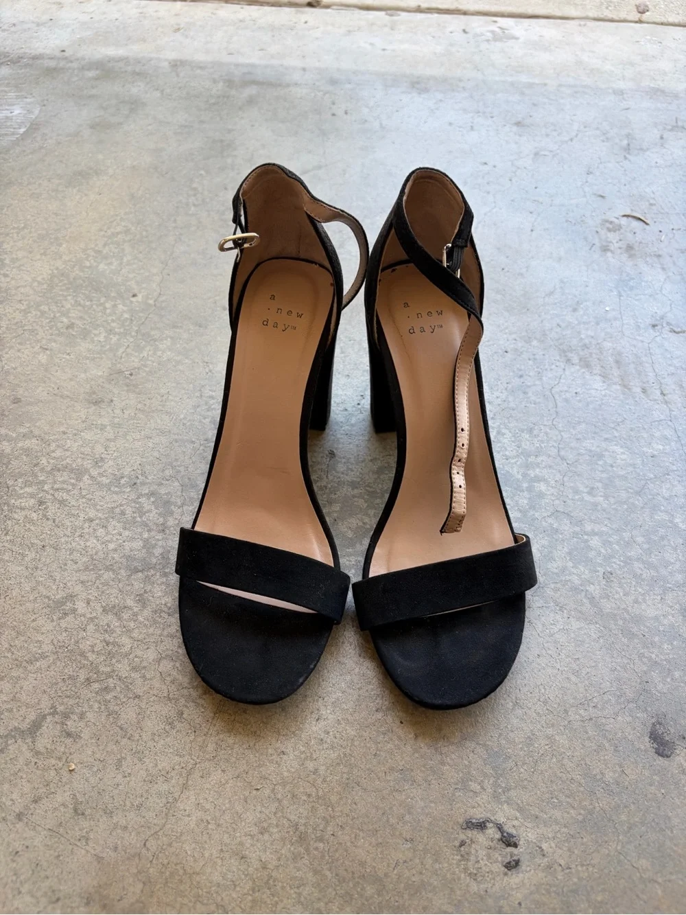 N/A classic black